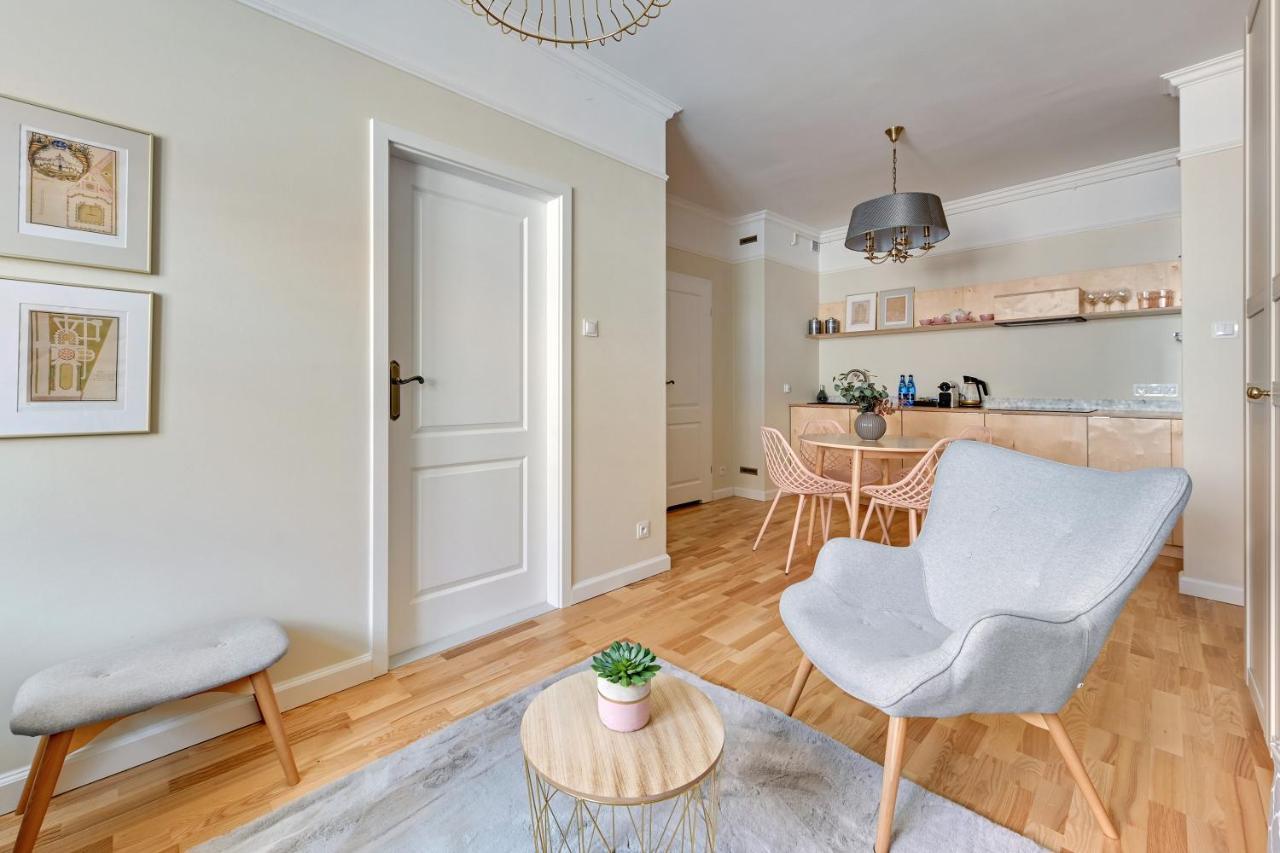 Huoneisto Powroznicza Apartments, Main Old Town & Riverside By Downtown *